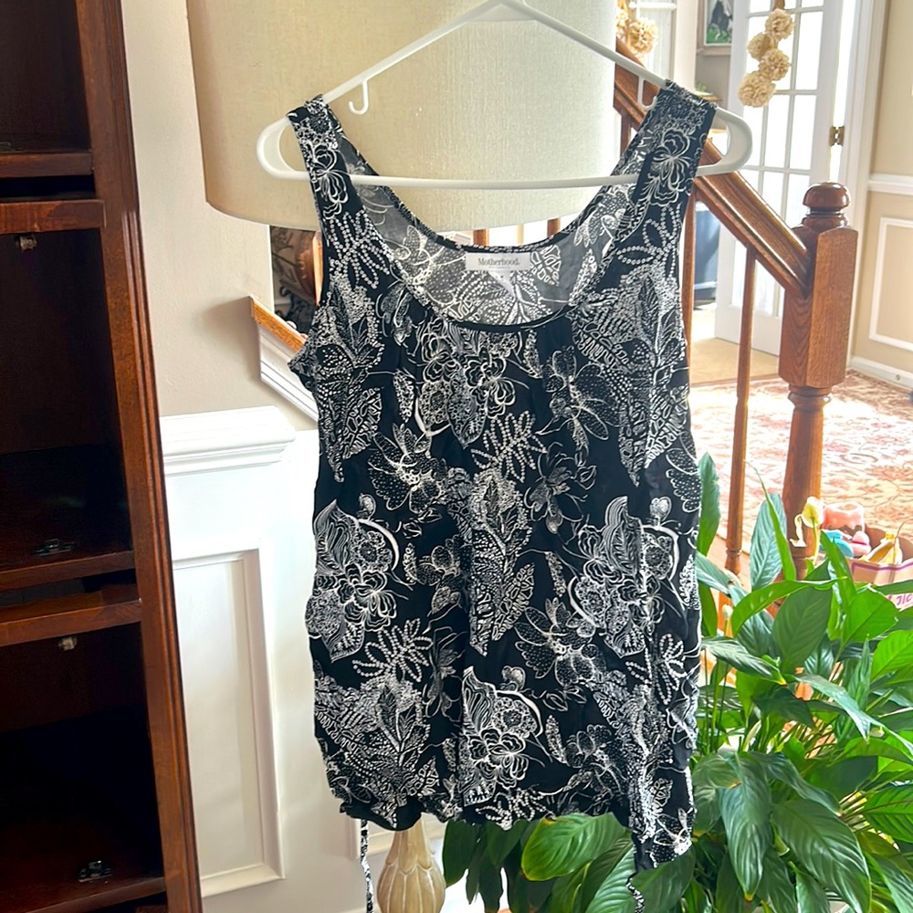 Sleeveless top
